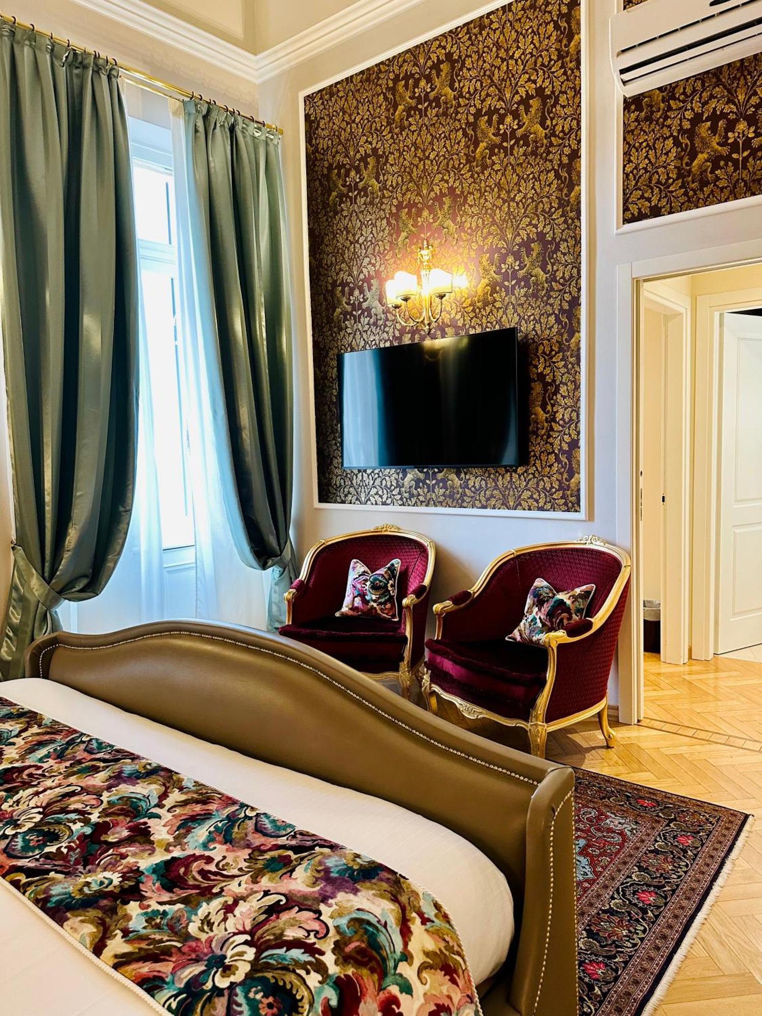 Palazzo Monga Boutique Guesthouse Verona Exterior photo